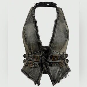 ROMWE Black Textured Crop Top with Frayed Hem halter style.